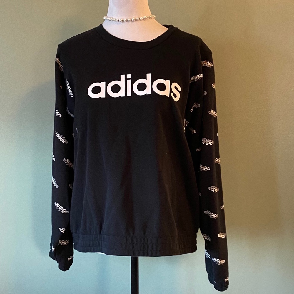 Black adidas logo sweatshirt worn once small